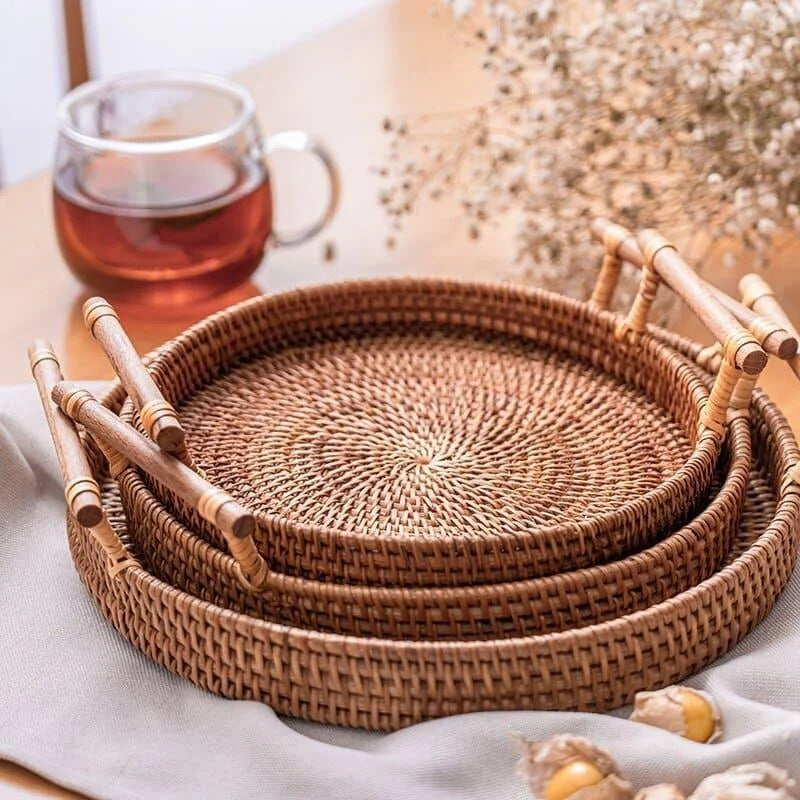 Bandeja Redonda de Vime em Rattan Feita à Mão para Mesa e Decoração Lenogue