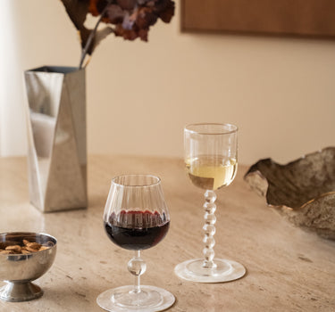 Skye wine glass