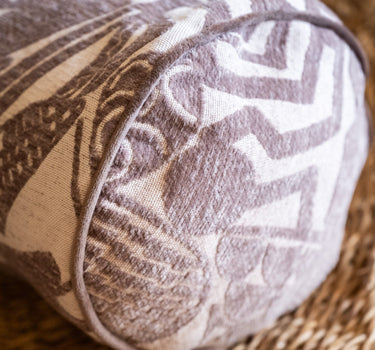 Bolster Kussen Indy Taupe - Things I Like Things I Love