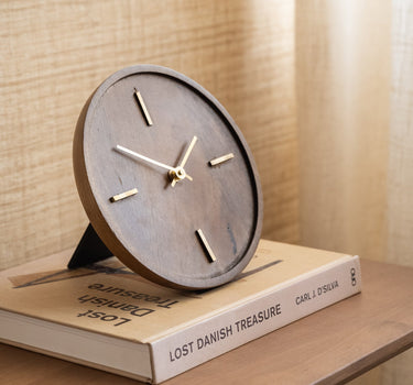 Clock Veti Mango Wood Brown - Things I Like Things I Love