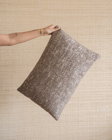 Cushion Bayo Brown 40x60 - Things I Like Things I Love