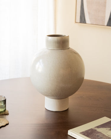 Deco Vase Zelata Sand - Things I Like Things I Love
