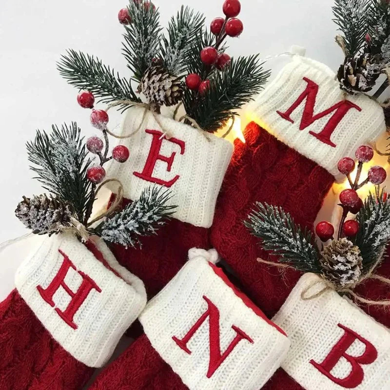 Enfeite Meias de Natal Letras do Alfabeto Lenogue