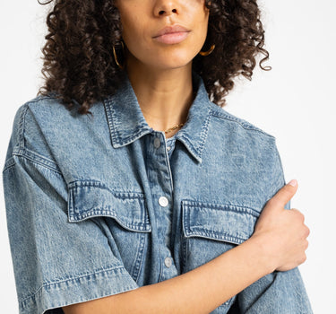 Enza Reg Crop Shirt Medium Blue Denim - Things I Like Things I Love