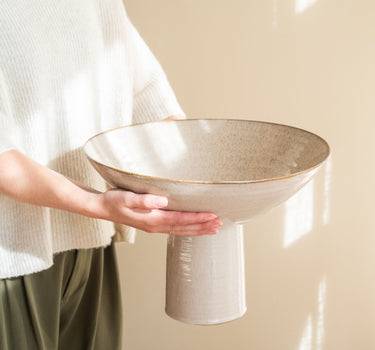 Grote Schaal op Voet Vasco Keramiek Beige - Things I Like Things I Love