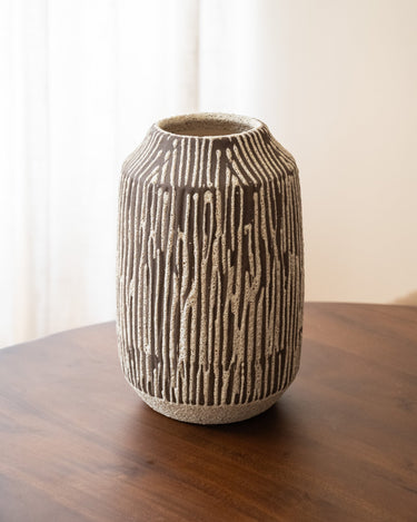 Handgemaakte Deco Vaas Maro Bruin - Things I Like Things I Love