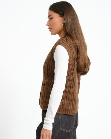 Kelly Chunky Vest Knit Karaf - Things I Like Things I Love