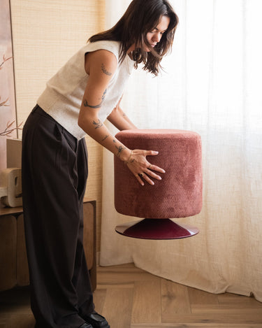 Pouf Islen Bouclé Burgundy - Things I Like Things I Love