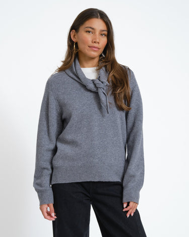 Rouge Kate V-Neck Knit Dark Grey Melange - Things I Like Things I Love
