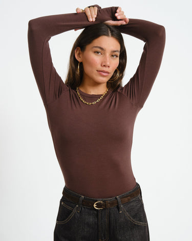 Rouge Maple O-Neck Tee Seal Brown - Things I Like Things I Love