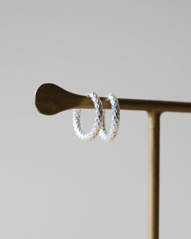 Set van 2 Hilly Hoop Earrings Silver - Things I Like Things I Love