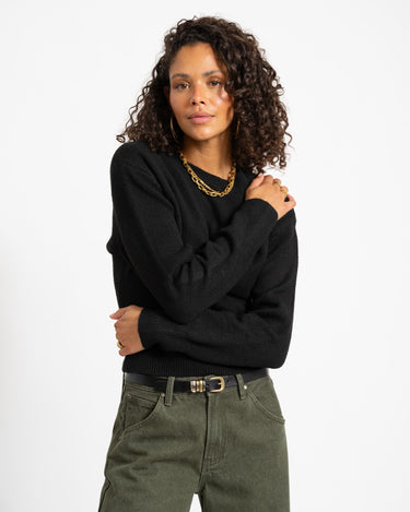 Sloan O-Neck Knit Black - Things I Like Things I Love