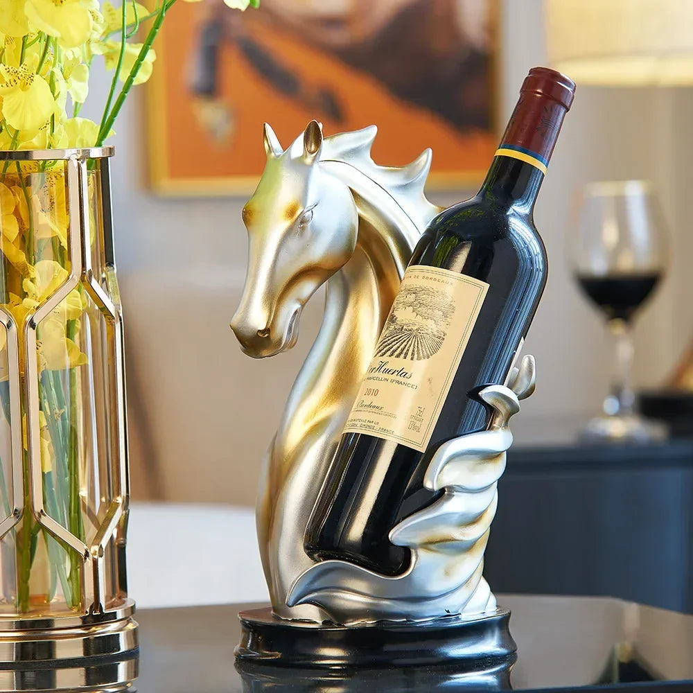 Suporte para Vinho Cavalo Decorativo em Resina de Luxo Lenogue Cinza Claro