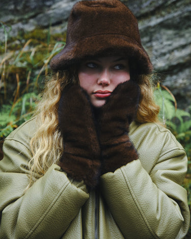 TILTIL Buckethat Bormio Bruin - Things I Like Things I Love