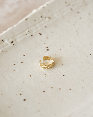 TILTIL Earcuff Twisted Gold - Things I Like Things I Love