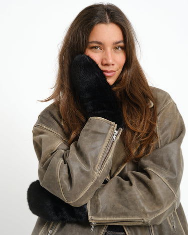 TILTIL Gloves Bormio Black - Things I Like Things I Love