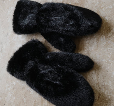 TILTIL Gloves Bormio Black - Things I Like Things I Love