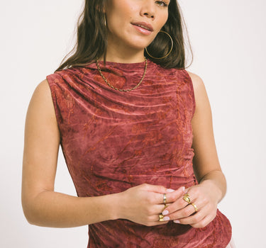 TILTIL Hibiscus Caia Top Red - Things I Like Things I Love