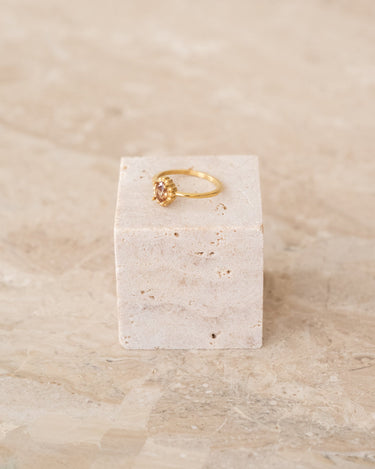 TILTIL Linn Zircon Ring Goud - Things I Like Things I Love