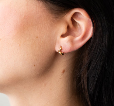 TILTIL Luna Hoop Earrings Gold Goud - Things I Like Things I Love