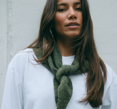 TILTIL Scarf Triangle Loulou Donkergroen - Things I Like Things I Love