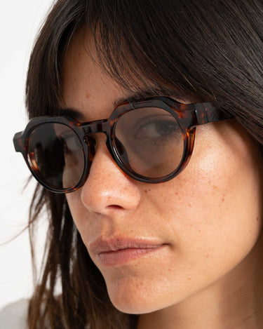 TILTIL Sunglasses Lumi Brown - Things I Like Things I Love